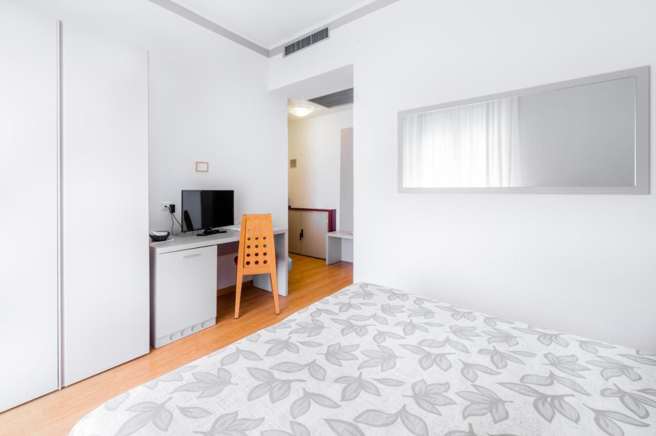 Hotel Del Corso Bibione Kültér fotó