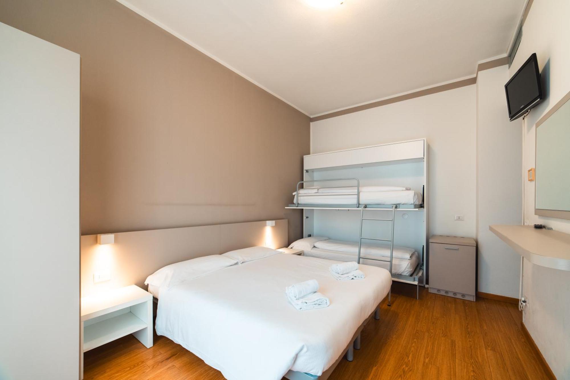 Hotel Del Corso Bibione Kültér fotó